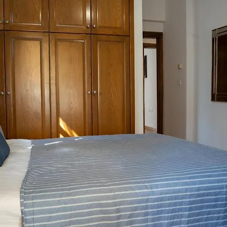 The Big One!! Feriehus Rhodes City