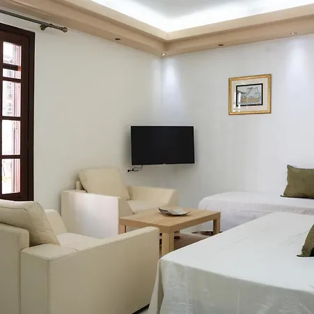 בית נופש The Big One!! עיר רודוס