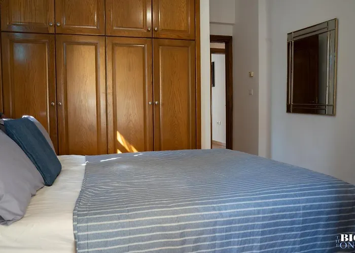 The Big One!! Ferienhaus Rhodes City