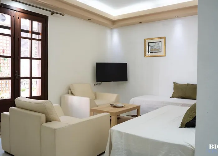 度假居 The Big One!! Rhodes City