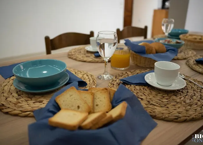 The Big One!! 度假居 *